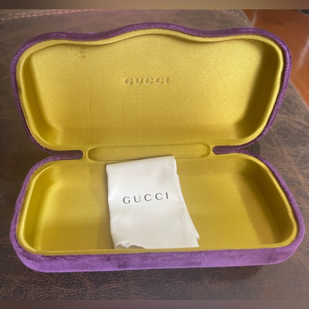 Gucci Sunglasses Case in Purple and Yellow